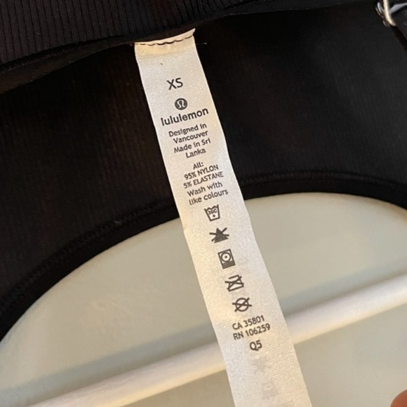 Lululemon Tranquility Bodysuit in Black. - Picture 6 of 6